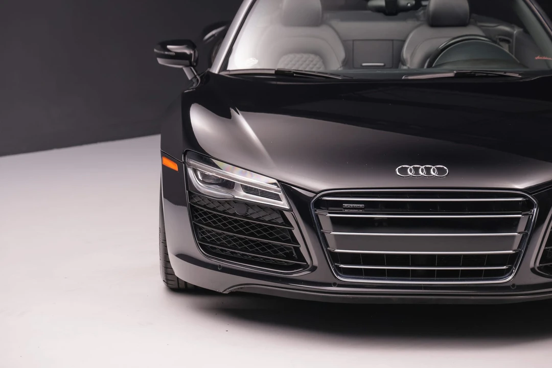 2015 Audi 42 R8 - Image 17 of 31