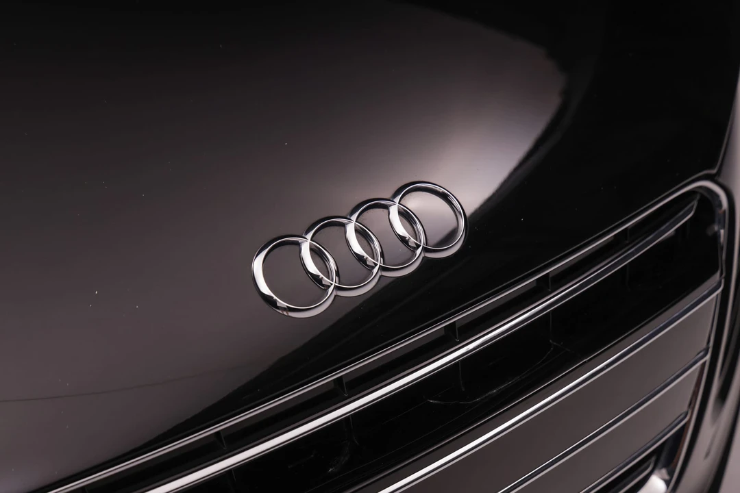 2015 Audi 42 R8 - Image 21 of 31
