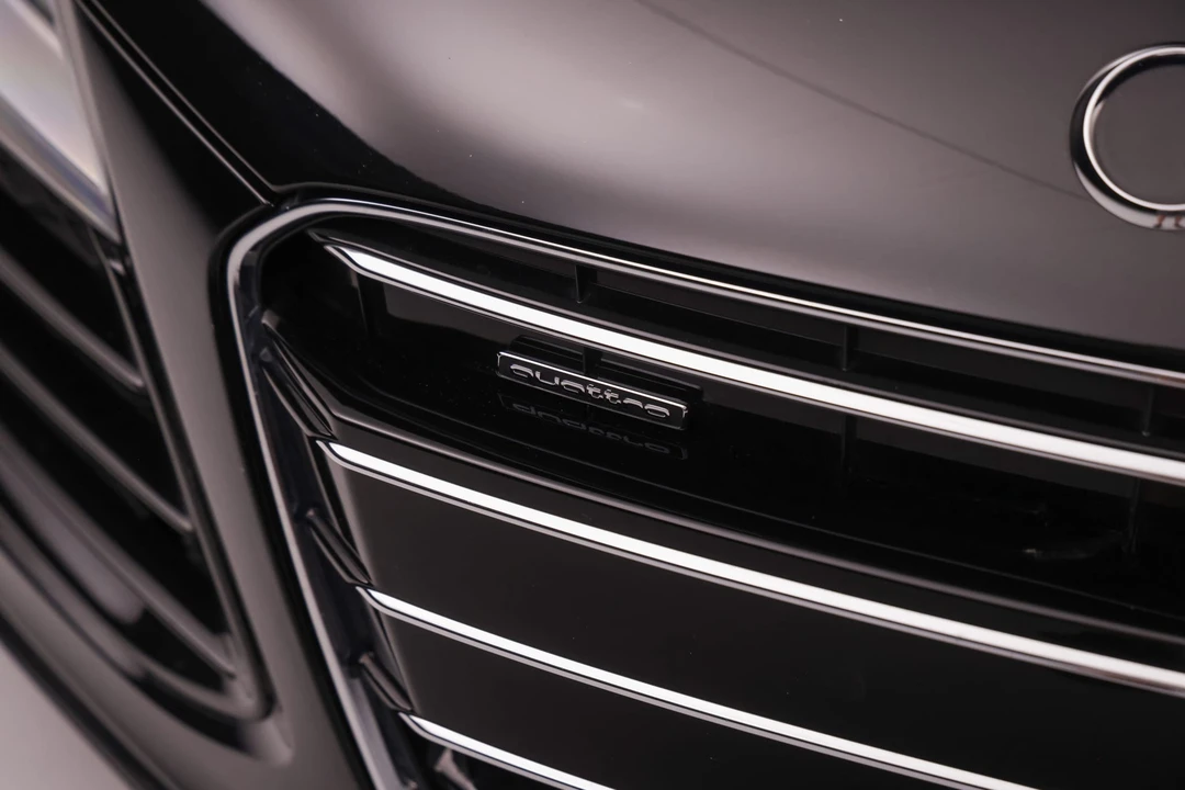 2015 Audi 42 R8 - Image 22 of 31