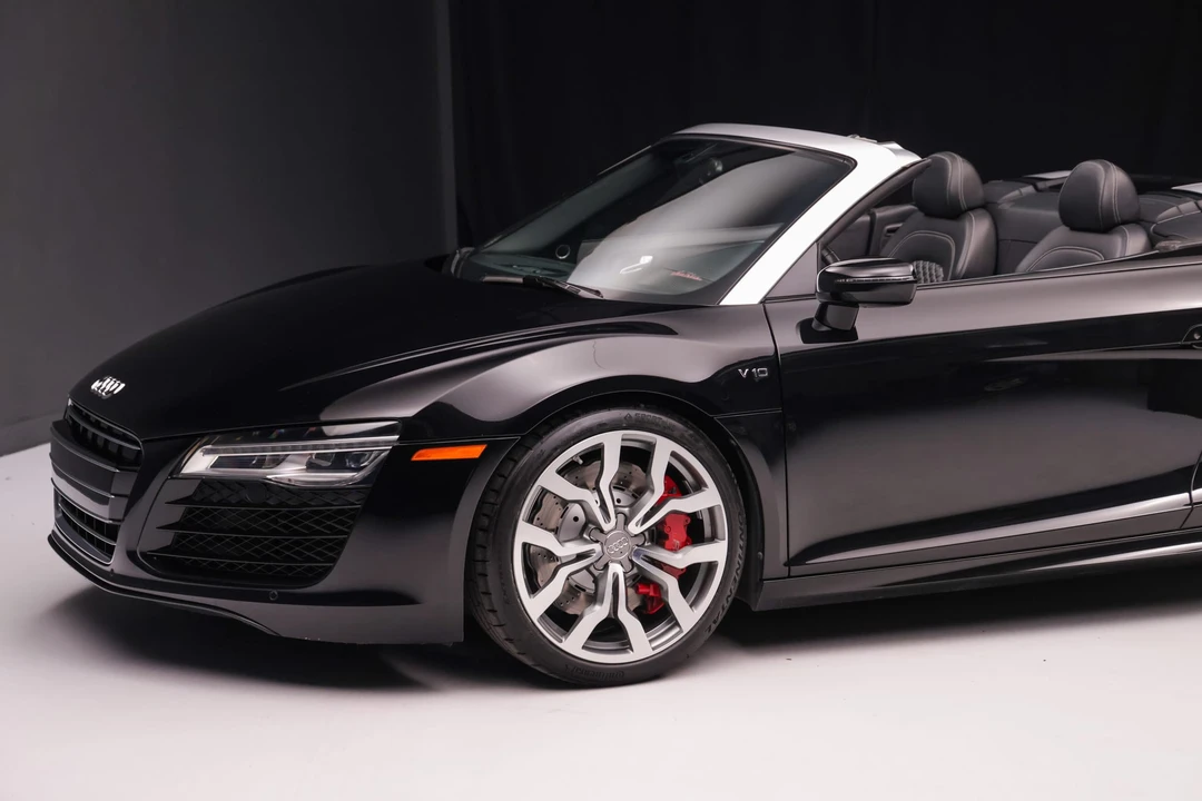 2015 Audi 42 R8 - Image 31 of 31
