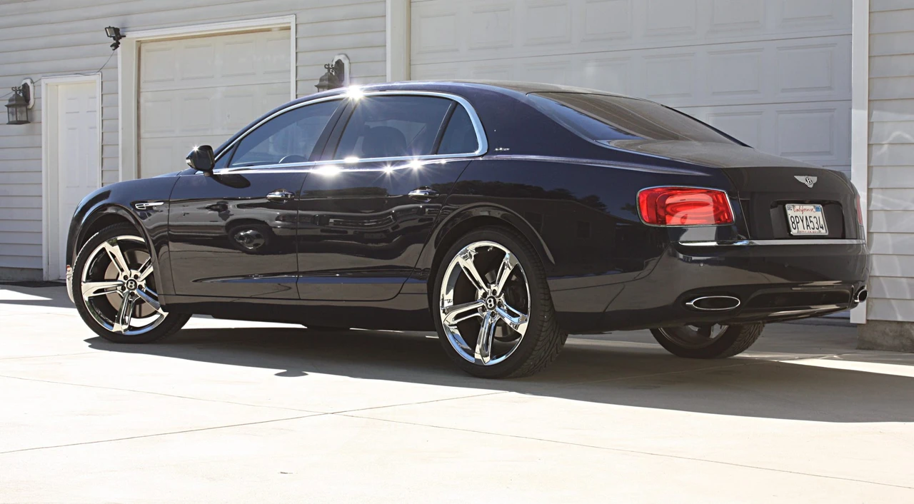 2015 Bentley Continental Flying Spur - Image 26 of 31