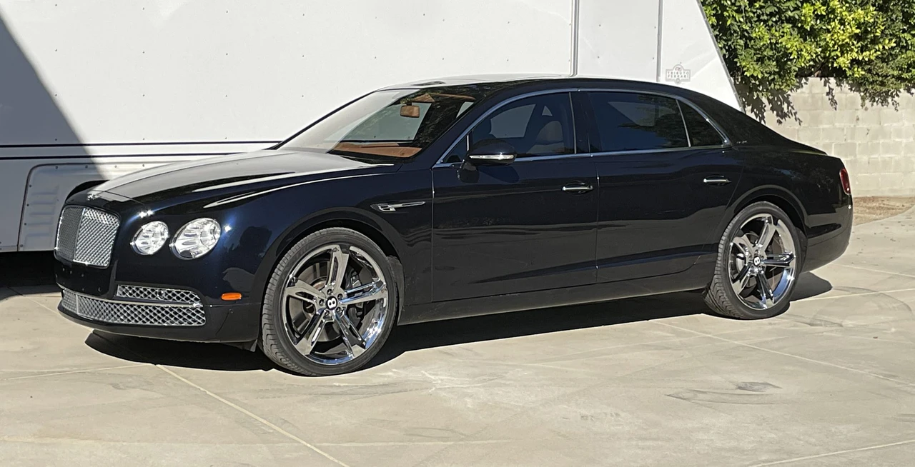 2015 Bentley Continental Flying Spur - Image 30 of 31