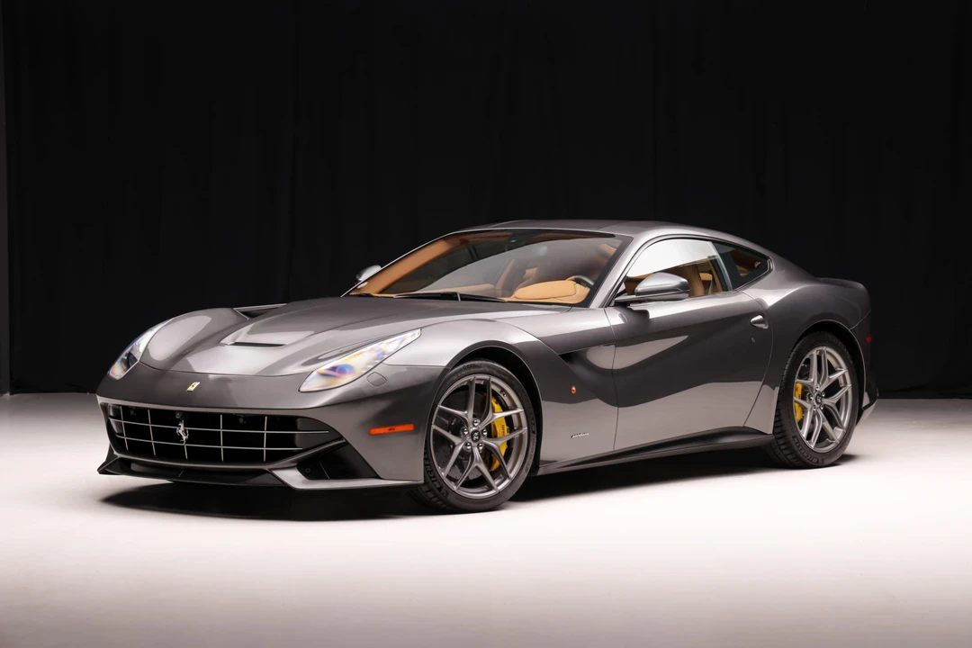 2015 Ferrari F12berlinetta - Image 2 of 31