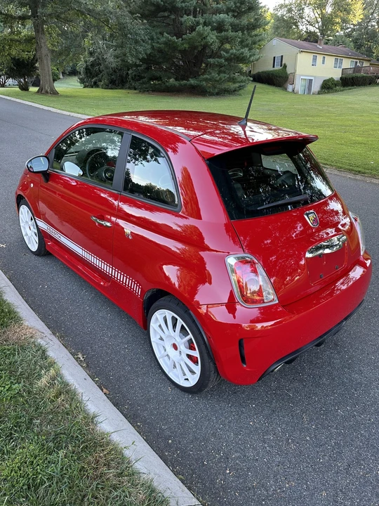 2015 Fiat Abarth 500 - Image 10 of 31