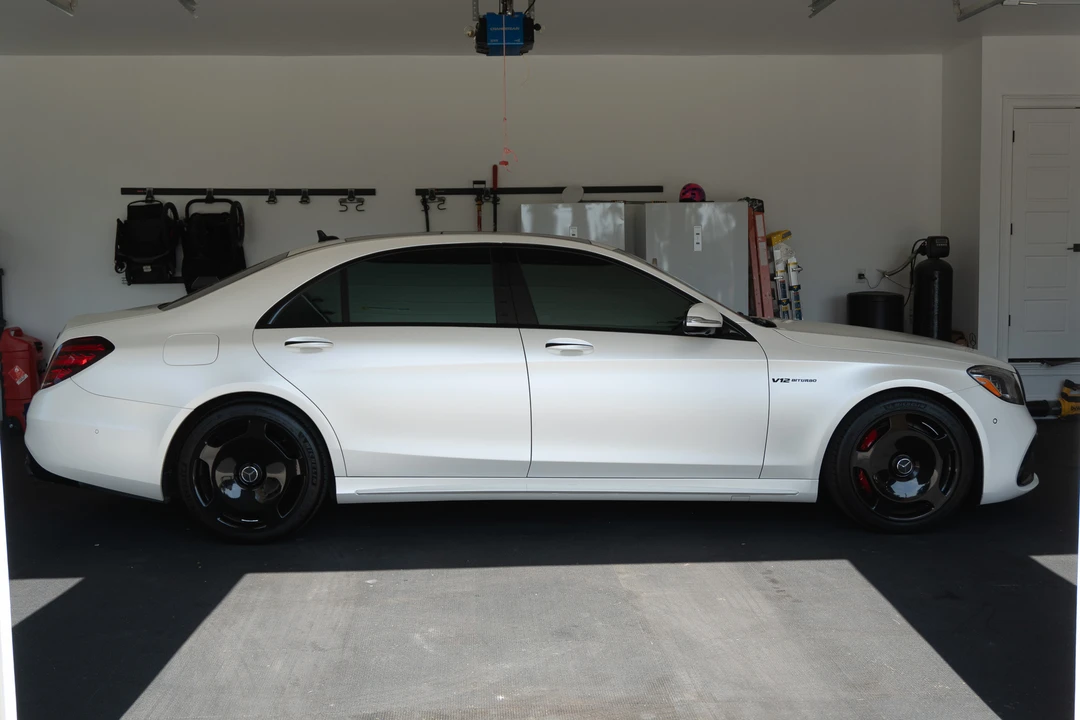 2015 Mercedes-Benz W222 S 63 & S 65 AMG - Image 14 of 31