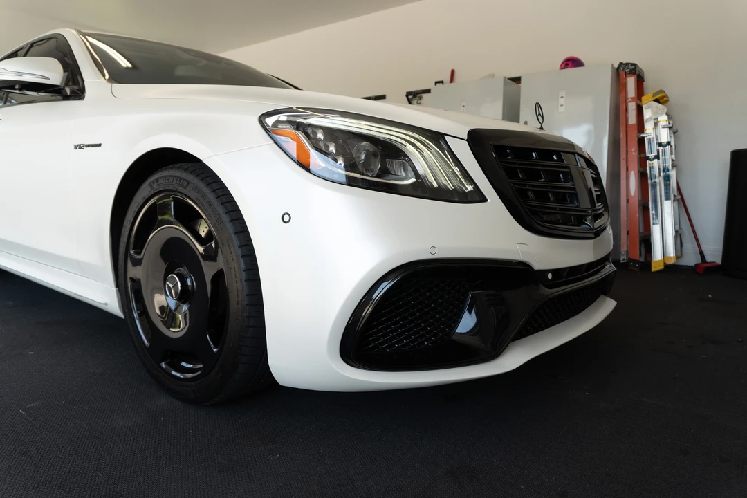 2015 Mercedes-Benz W222 S 63 & S 65 AMG - Image 28 of 31