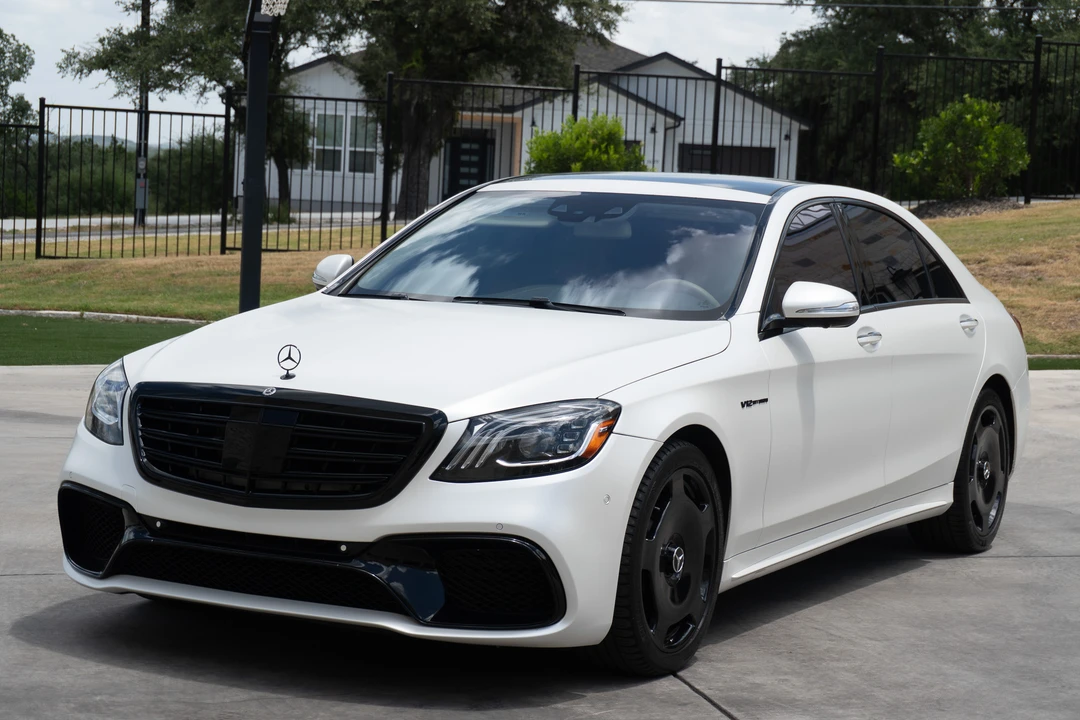2015 Mercedes-Benz W222 S 63 & S 65 AMG - Image 3 of 31