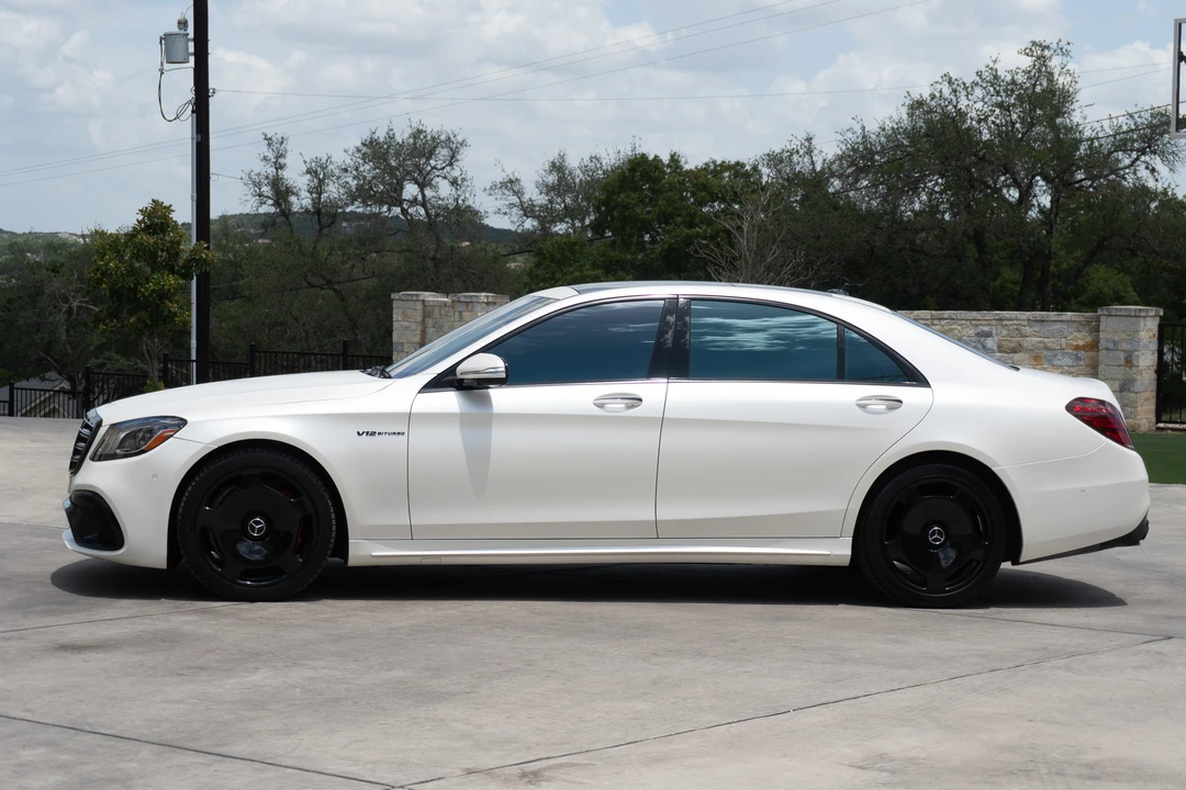 2015 Mercedes-Benz W222 S 63 & S 65 AMG - Image 6 of 31