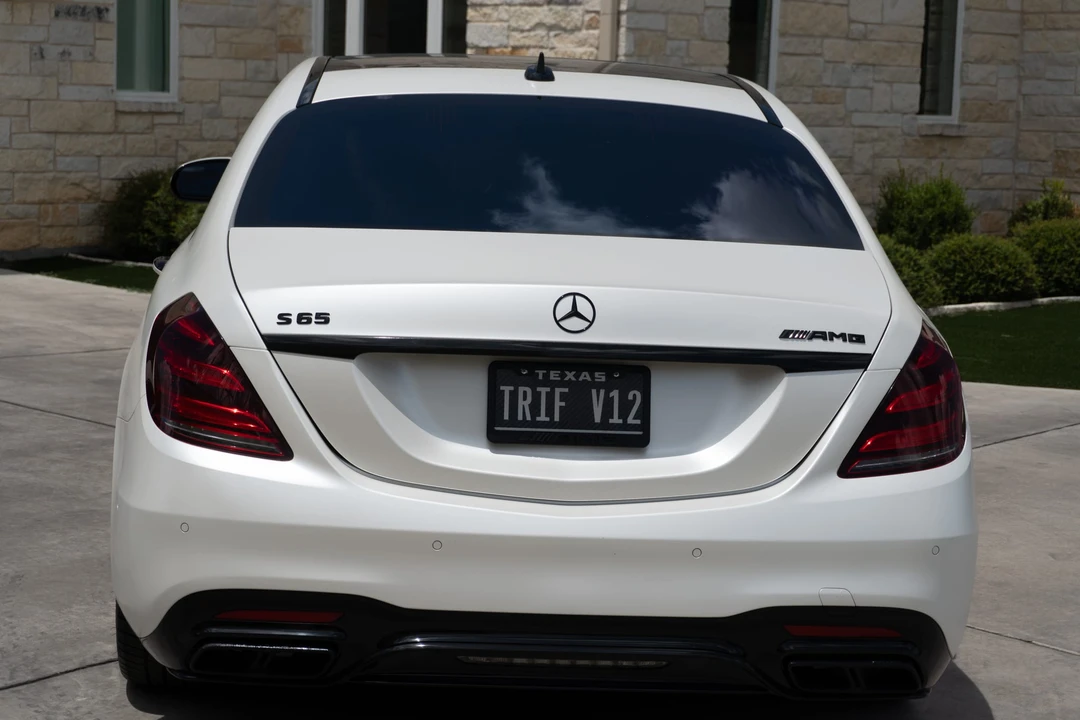 2015 Mercedes-Benz W222 S 63 & S 65 AMG - Image 10 of 31