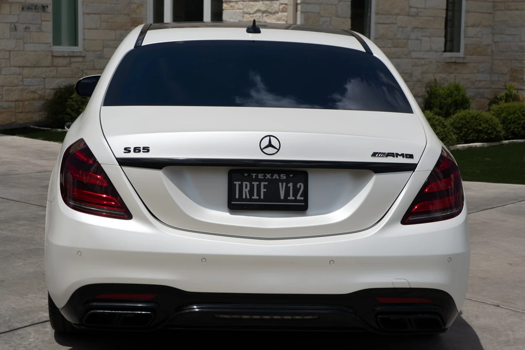 2015 Mercedes-Benz W222 S 63 & S 65 AMG - Image 11 of 31