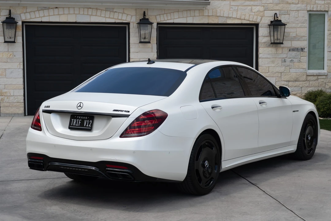 2015 Mercedes-Benz W222 S 63 & S 65 AMG - Image 12 of 31