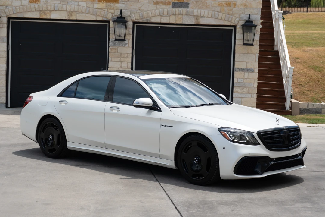 2015 Mercedes-Benz W222 S 63 & S 65 AMG - Image 17 of 31
