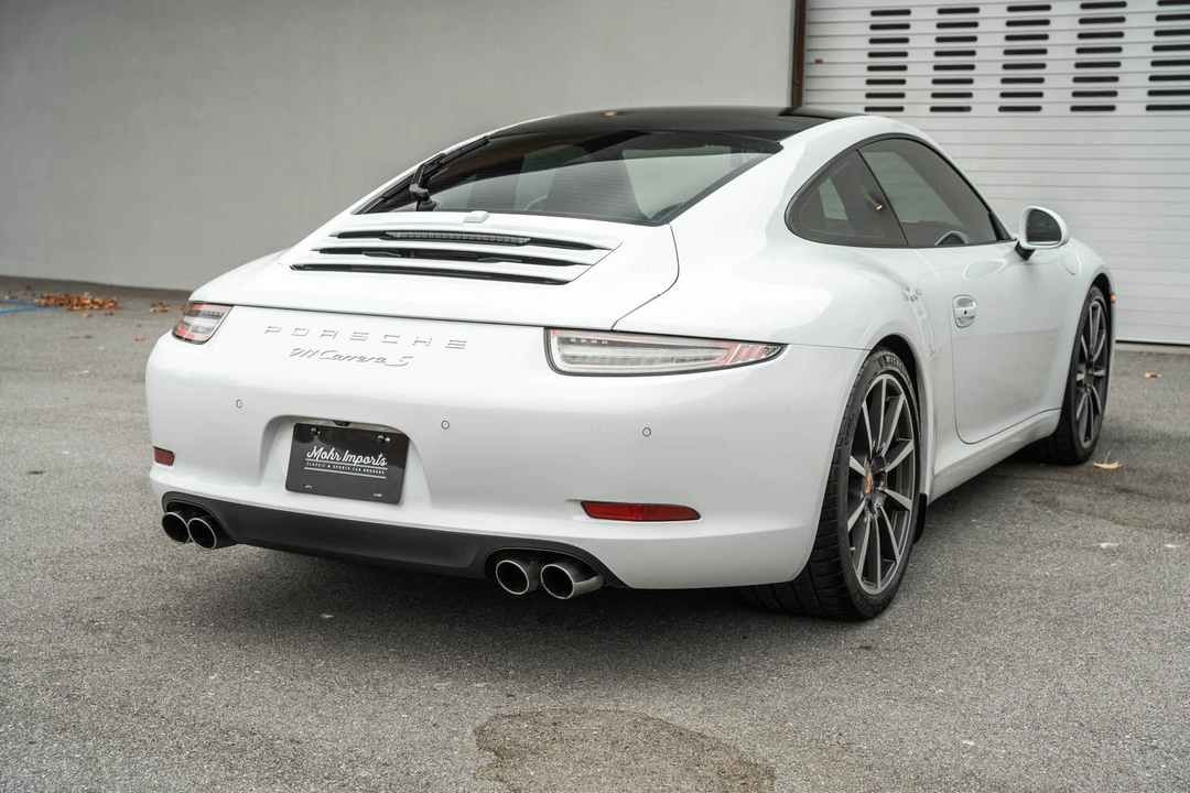 2015 Porsche 991 Carrera S - Image 27 of 31