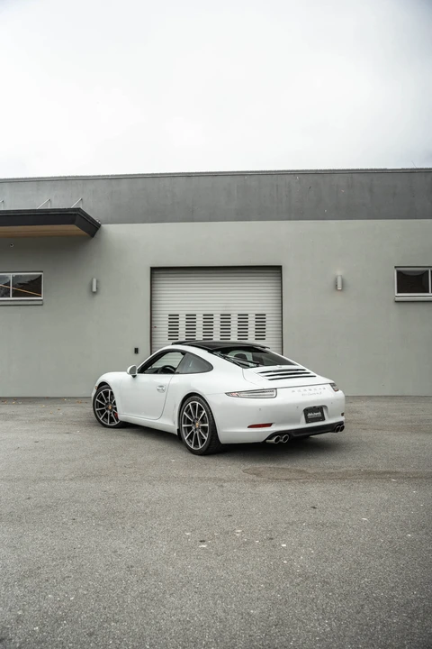 2015 Porsche 991 Carrera S - Image 16 of 31