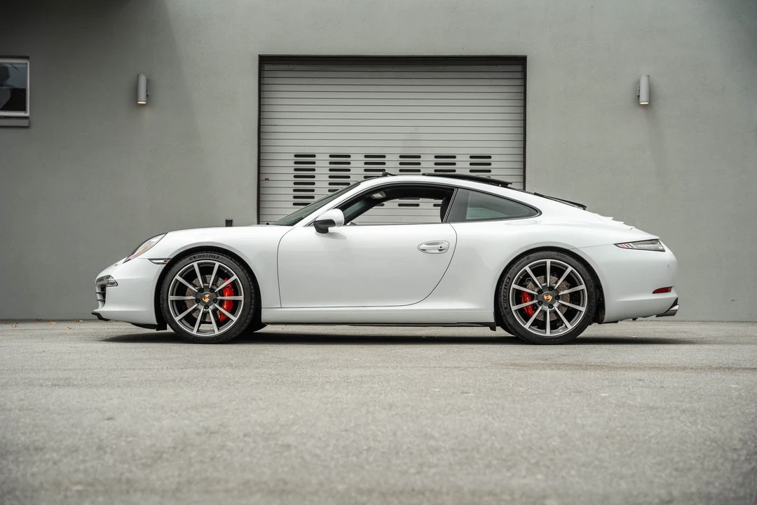 2015 Porsche 991 Carrera S - Image 12 of 31