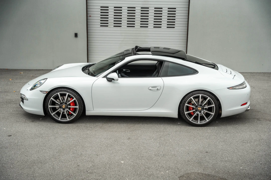 2015 Porsche 991 Carrera S - Image 14 of 31