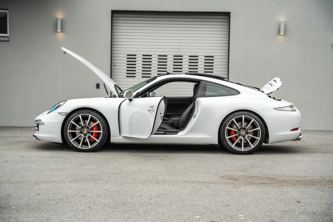 2015 Porsche 991 Carrera S - Image 10 of 31