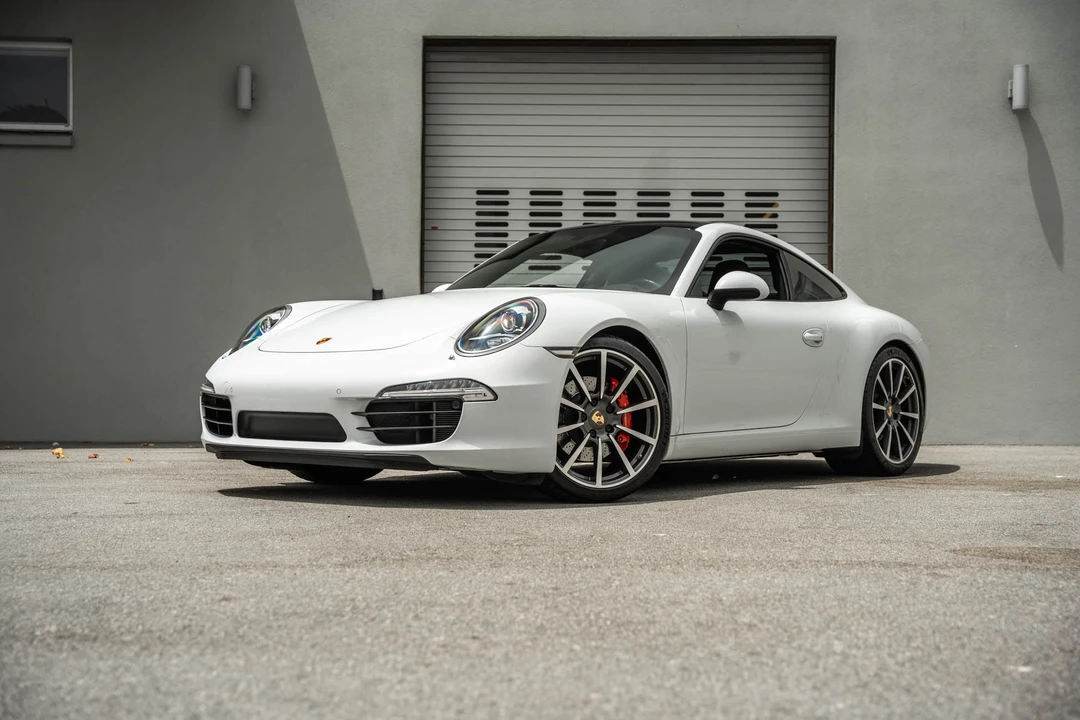 2015 Porsche 991 Carrera S - Image 9 of 31