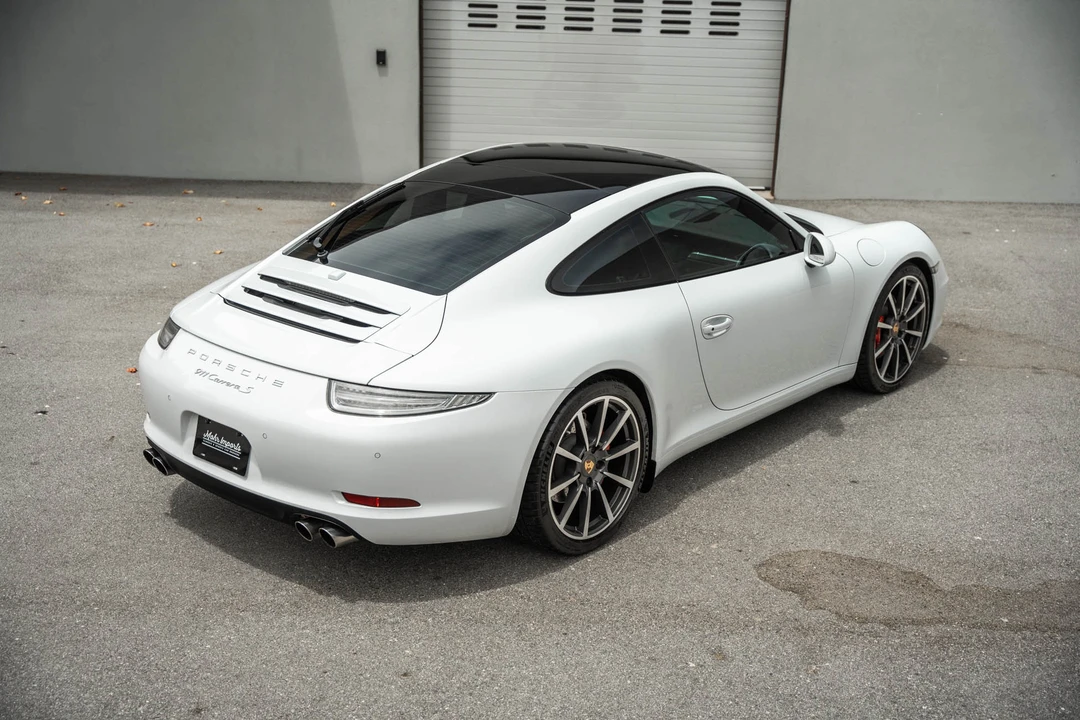 2015 Porsche 991 Carrera S - Image 28 of 31