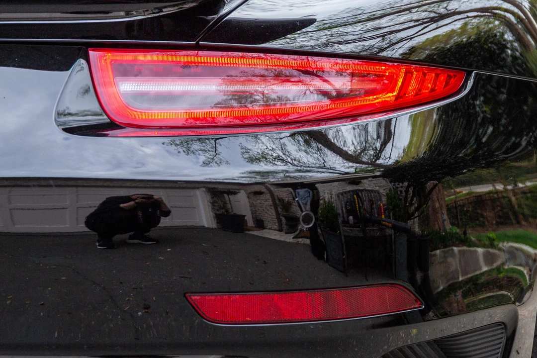2015 Porsche 991 Turbo - Image 16 of 31
