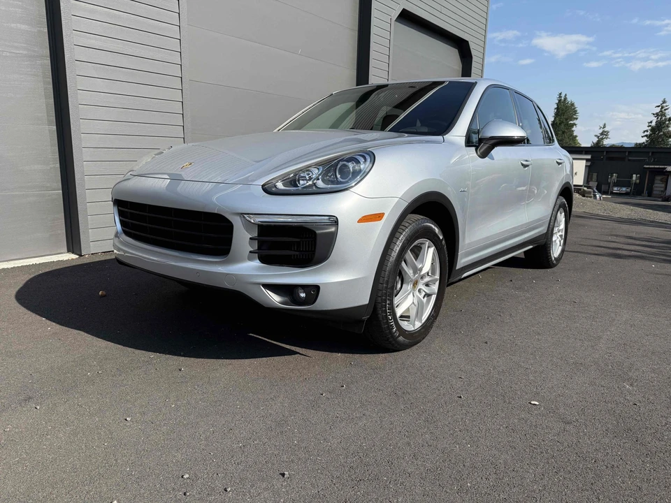 2015 Porsche 958 Cayenne Diesel - Image 2 of 31