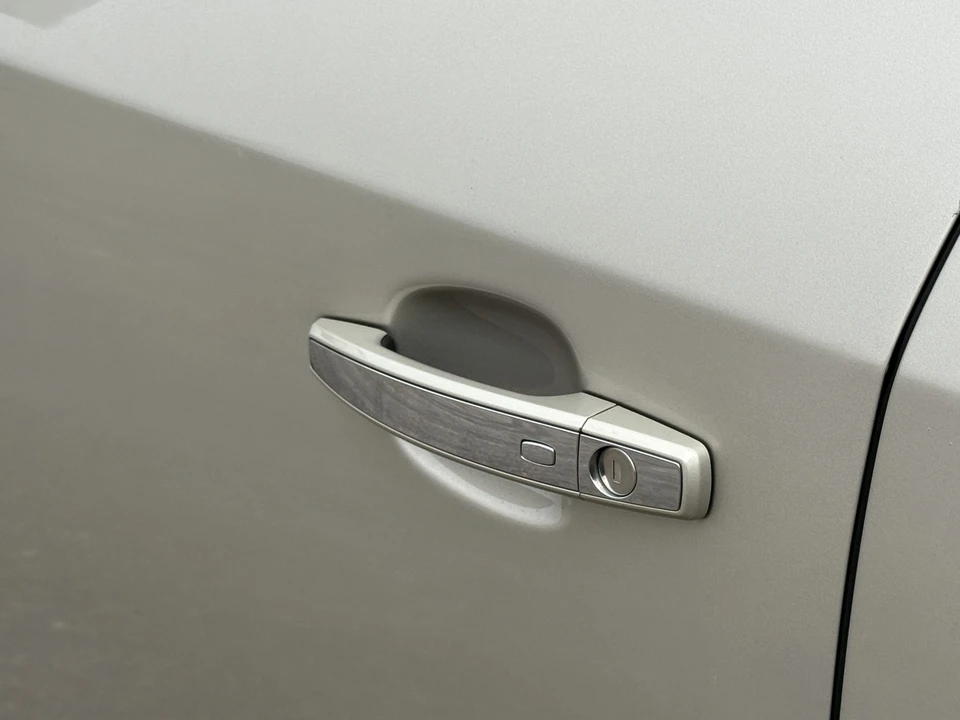 2016 Buick LaCrosse - Image 24 of 31