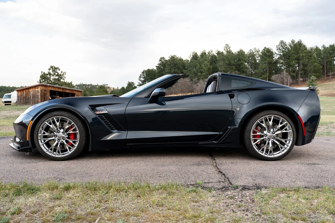 2016 Chevrolet Corvette C7 Z06 - Image 5 of 31