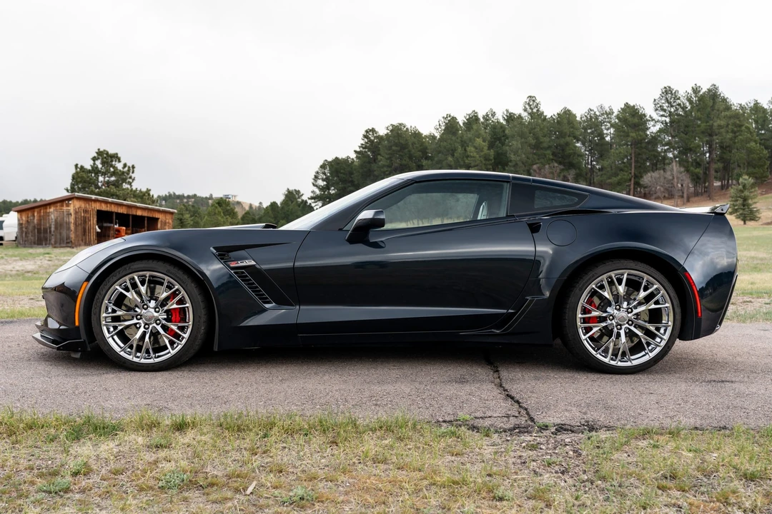 2016 Chevrolet Corvette C7 Z06 - Image 17 of 31