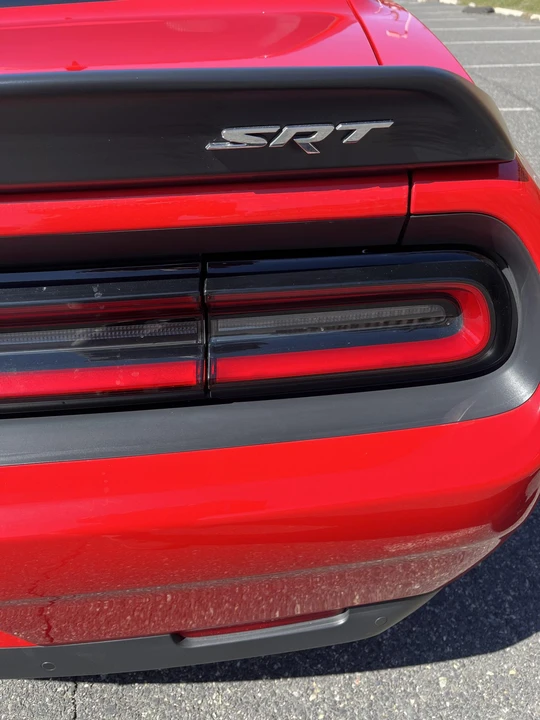 2016 Dodge Challenger SRT Hellcat 3rd Gen - Image 21 of 31
