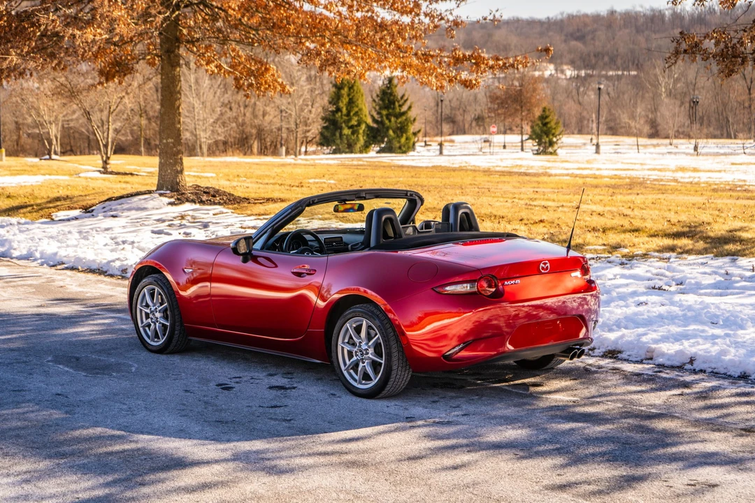 2016 Mazda ND MX-5 Miata - Image 15 of 31
