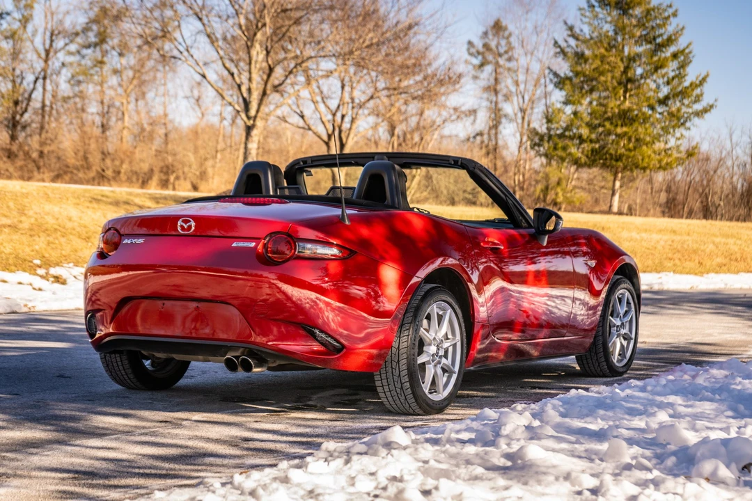 2016 Mazda ND MX-5 Miata - Image 11 of 31