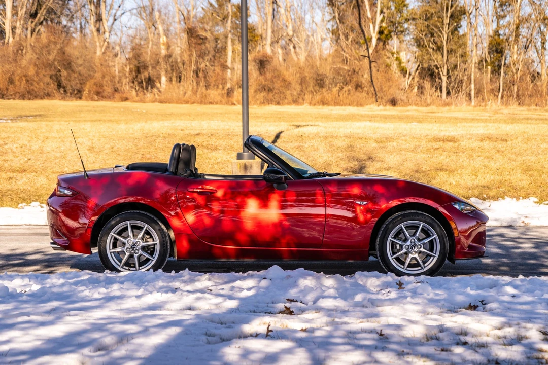 2016 Mazda ND MX-5 Miata - Image 10 of 31