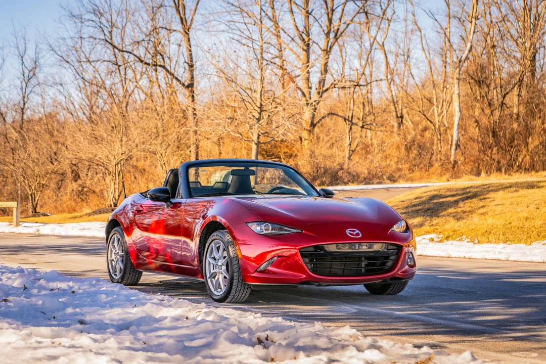 2016 Mazda ND MX-5 Miata - Image 9 of 31