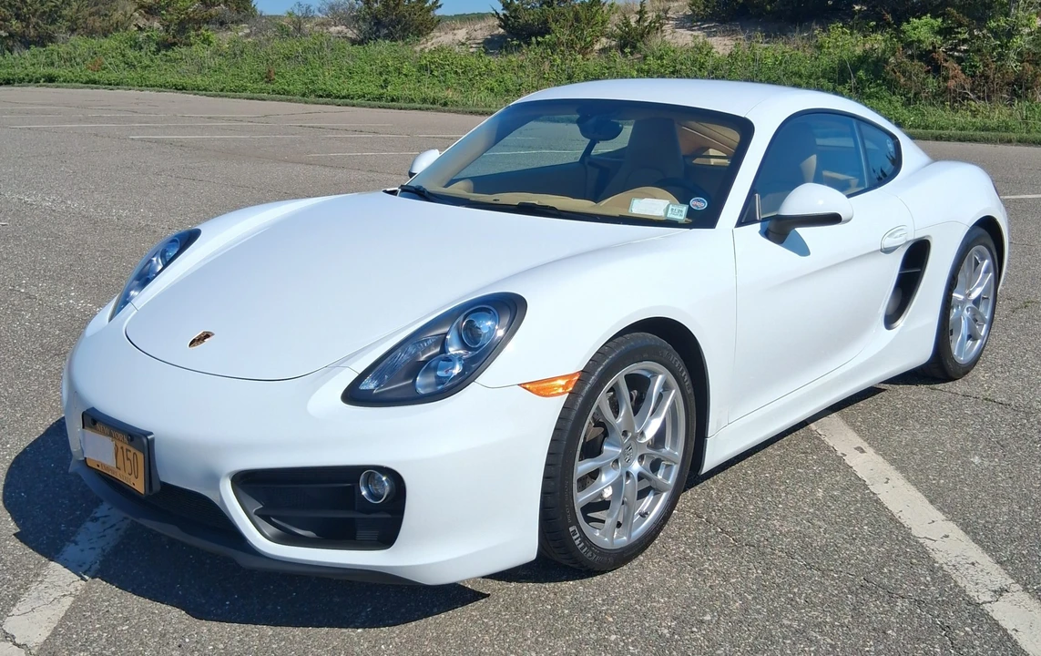 2016 Porsche 981 Cayman - Image 3 of 31