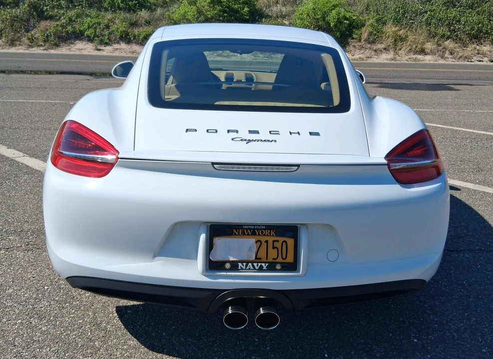 2016 Porsche 981 Cayman - Image 11 of 31
