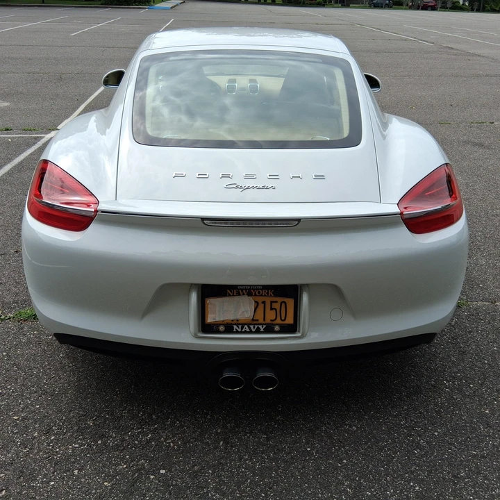 2016 Porsche 981 Cayman - Image 12 of 31