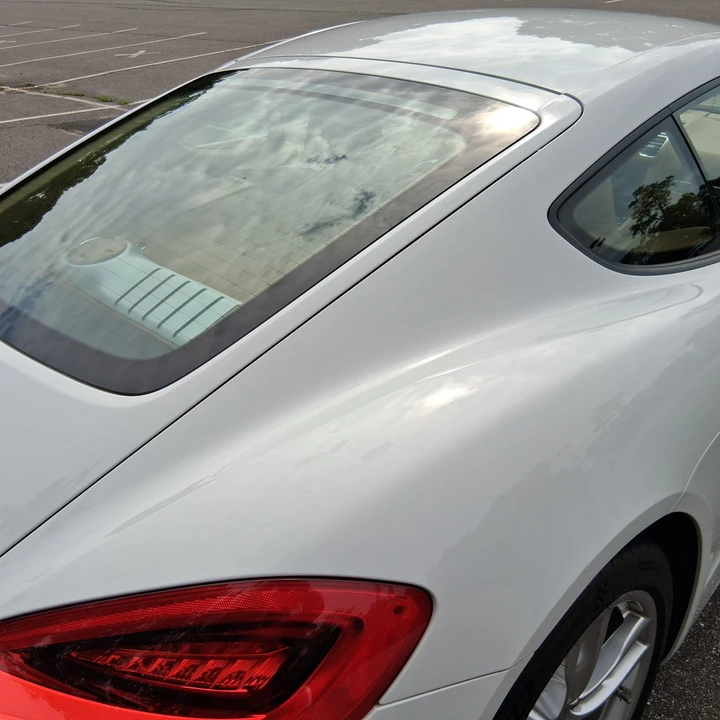 2016 Porsche 981 Cayman - Image 27 of 31