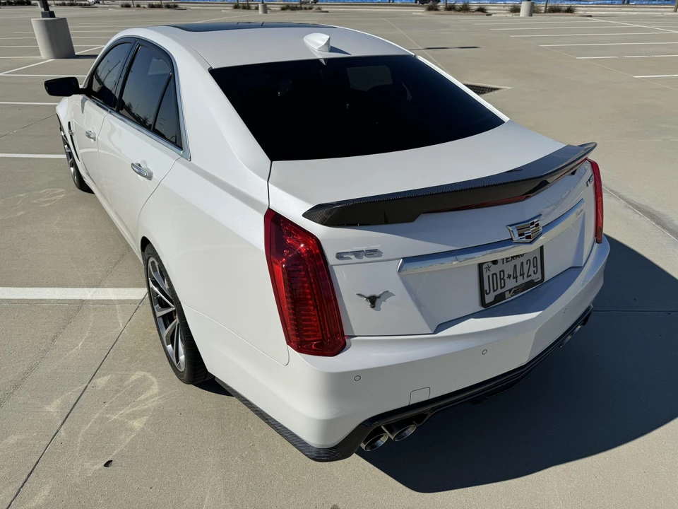 2017 Cadillac CTS-V 3rd Gen - Image 4 of 31