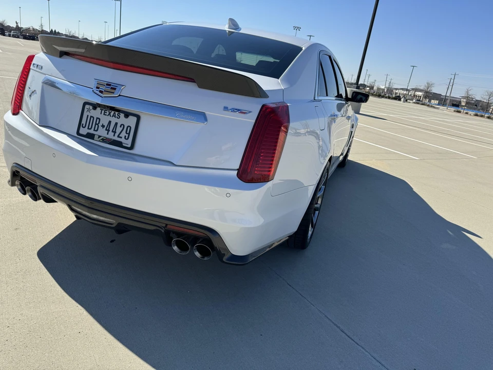 2017 Cadillac CTS-V 3rd Gen - Image 7 of 31