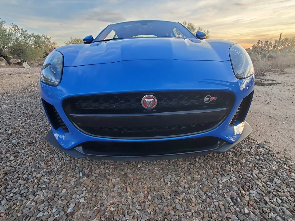 2017 Jaguar F-Type SVR 1st Gen - Image 3 of 31