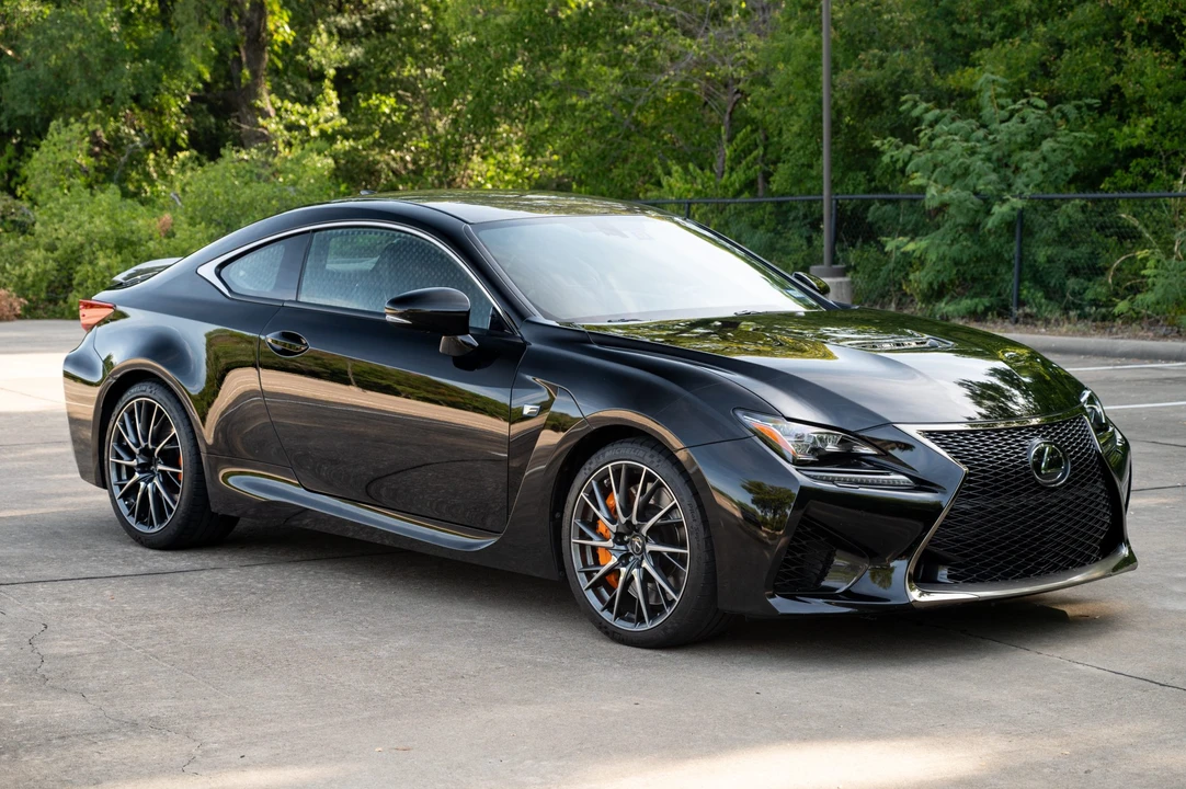 2017 Lexus RC F - Image 6 of 31