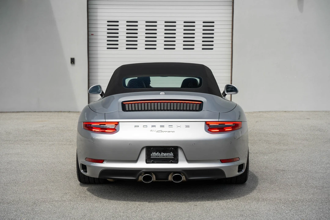 2017 Porsche 991 Carrera - Image 28 of 31
