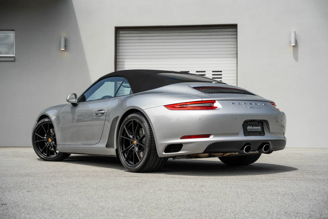 2017 Porsche 991 Carrera - Image 29 of 31