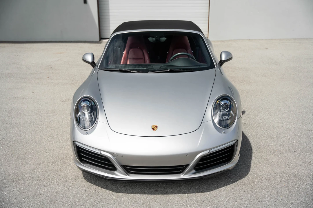 2017 Porsche 991 Carrera - Image 26 of 31