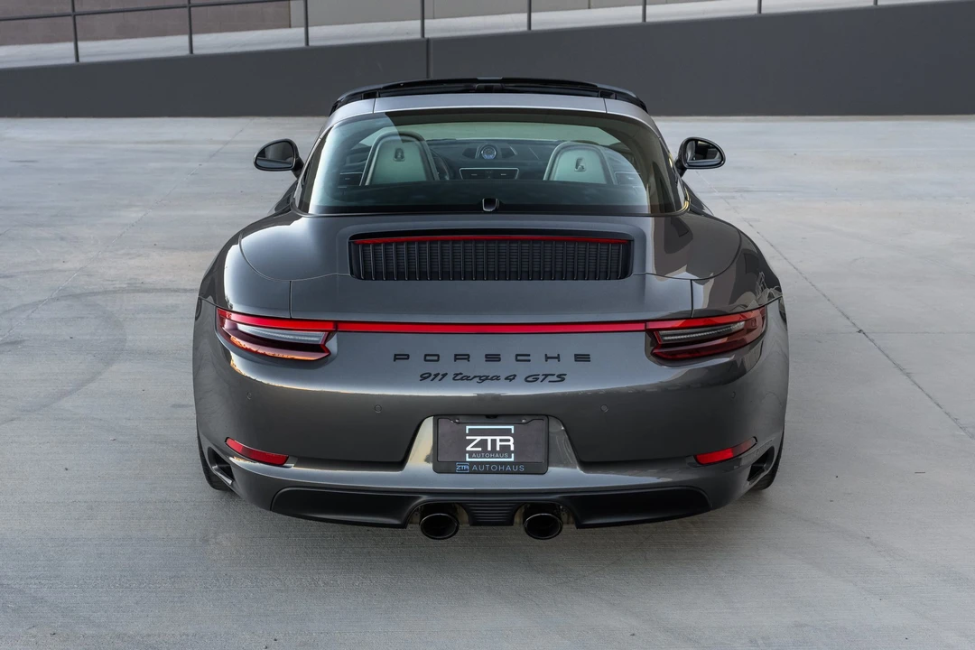 2017 Porsche 991 Carrera GTS - Image 28 of 31