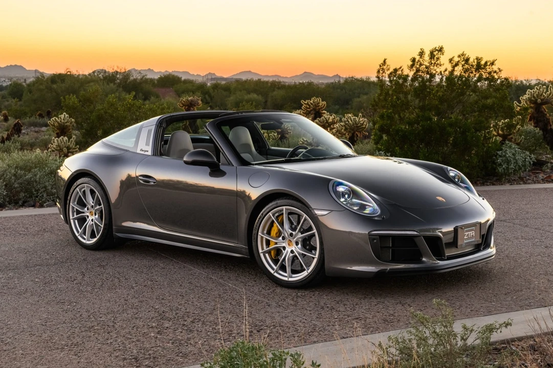 2017 Porsche 991 Carrera GTS - Image 1 of 31