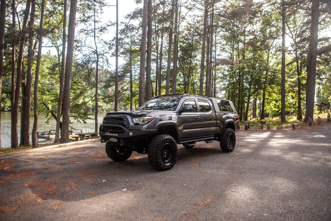 2017 Toyota Tacoma 3rd Gen - Image 2 of 31