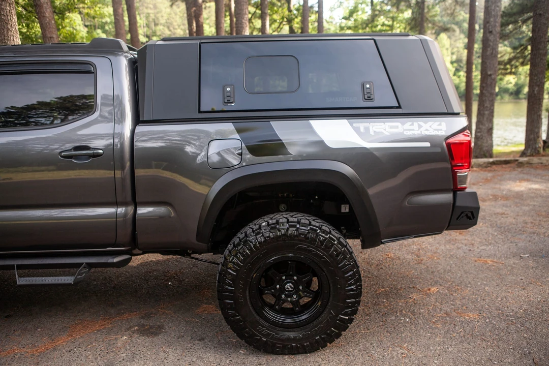 2017 Toyota Tacoma 3rd Gen - Image 18 of 31