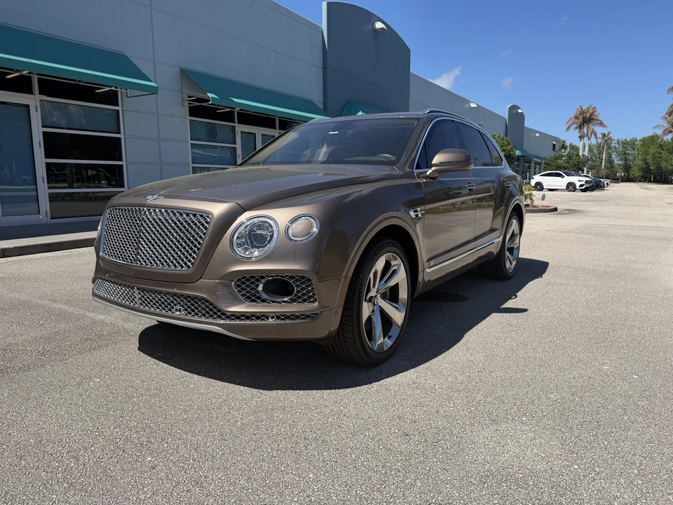 2018 Bentley Bentayga - Image 4 of 31