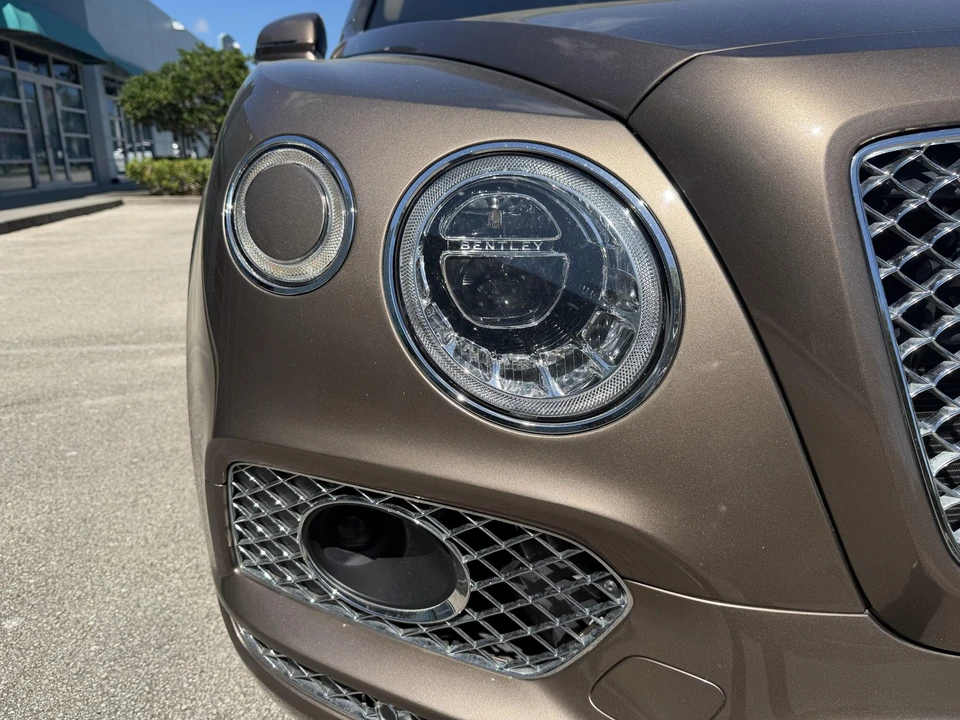 2018 Bentley Bentayga - Image 24 of 31